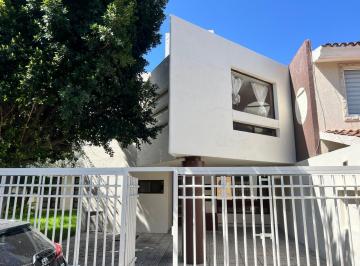 Casa de 3 habitaciones, San Pedro Cholula · Casa Sauces en Renta