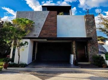 Casa de 3 habitaciones, Aguascalientes · Casas en Venta en Aguascalientes Norte en Muralia Coto Norte