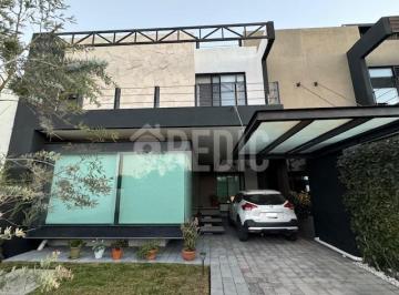 Casa de 3 habitaciones, Querétaro · Casa en Venta en La Condesa Juriquilla de 3 Hab. + Roof Garden + Sótano
