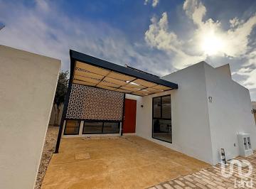 Departamento · 112m² · 2 Recámaras · 2 Estacionamientos · Villa en Venta Dentro Residencial en Cholul Merida Yucatan