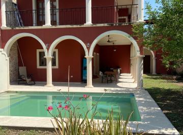 Casa de 4 habitaciones, Mérida · Casa en Venta 4 Habitaciones en El Barrio de Santiago