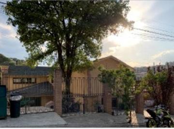 Casa de 3 habitaciones, Atizapán de Zaragoza · Casa en Venta, Condado Sayavedra, Estado de México