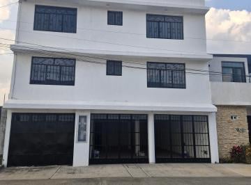Fachada principal · Inversionistas por La Pepsi Edificio en Venta