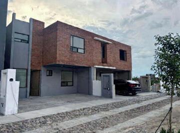 Casa en condominio de 3 habitaciones, Corregidora · Casa Nueva en Fraccionamiento Puerta Oeste, El Condado, Queretaro en Venta