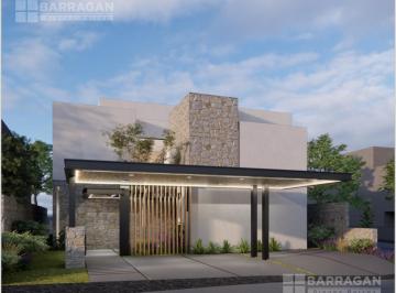 Casa · 424m² · 4 Recámaras · 2 Estacionamientos · Estrena Casa en Una de Las Privadas Más Exclusivas de Querétaro, Altozano