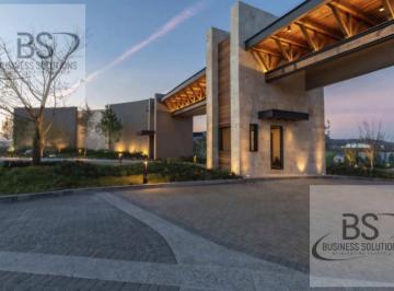 Departamento · 107m² · 2 Recámaras · 2 Estacionamientos · Departamento Venta Querétaro Campanario Norte Rs/