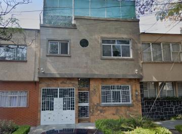 Casa de 4 habitaciones, Benito Juárez · Casa en La Narvarte de Remate Bancario