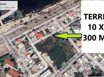 Terreno / Lote · Se Vende Terreno a 20 m del Malecon de La Ciudad y Plaza Galerias, Zona Ah - Kim - Pech en Campeche.