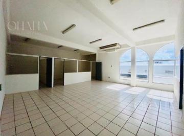 Oficina · 200m² · 5 Estacionamientos · Oficina en Renta, Ubicada Estrategicamente en El Interior de La Central de Abastos