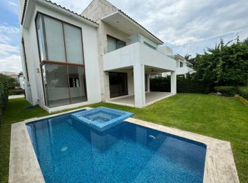 Villa de 3 habitaciones, Emiliano Zapata · Casa en Renta en Club de Golf “paraíso Country Club “
