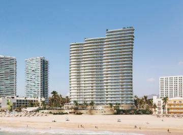 Departamento · 215m² · 3 Recámaras · 1 Estacionamiento · Departamento de Lujo, Puerto Vallarta, Jalisco