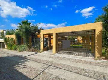 Casa de 7 habitaciones, Aguascalientes · Casas en Venta en Aguascalientes Norte en Vergeles Unica y Funcional