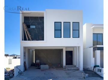 Casa · 290m² · 3 Recámaras · 2 Estacionamientos · Departamento Amueblado en Renta Cerca de Soriana Mirador