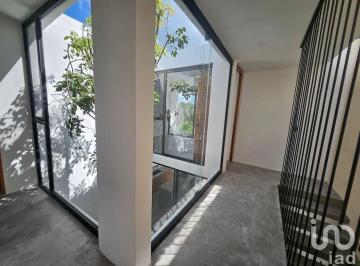 Casa · 145m² · 3 Recámaras · 2 Estacionamientos · Casa en Venta en Zona Norte Merida Yucatan