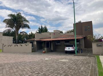 Casa de 4 habitaciones, Metepec · Casa en Venta, Fracc Campestre del Virrey, Metepec, Salida a Av Tecnológico, Sálida a Tollocan