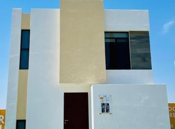 Casa en condominio · 103m² · 3 Recámaras · 2 Estacionamientos · Casa en La Cartuja
