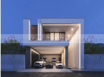 Casa · 508m² · 4 Recámaras · 3 Estacionamientos · Casa en Venta en Santiago