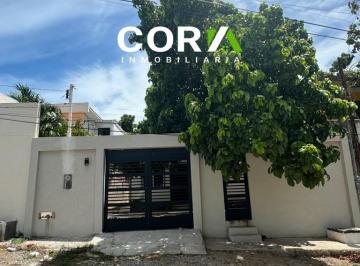 Casa · 185m² · 3 Recámaras · 2 Estacionamientos · Casa en Venta Col. La Paz, Tampico, Tamaulipas