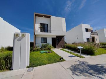 Casa en condominio · 125m² · 3 Recámaras · 2 Estacionamientos · Casa en Venta