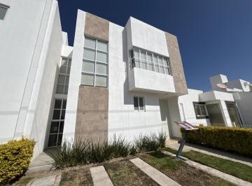 Casa · 145m² · 4 Recámaras · 2 Estacionamientos · Casa en Venta Zona Norte Aguascalientes
