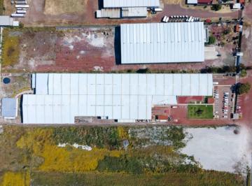 Bodega comercial · 11748m² · 30 Estacionamientos · Nave Industrial en Venta Zona Aeropuerto de Guadalajara 10,650 m² Techado
