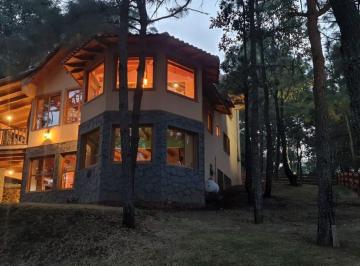 Quinta de 4 habitaciones, Mazamitla · Cabaña Amueblada en Venta Mazamitla