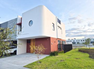 Casa de 3 habitaciones, Tlajomulco de Zúñiga · Renta de Casa en El Eden Residencial