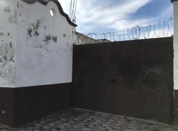 Terreno / Lote · 255m² · Terreno en Av Lerma Metepec