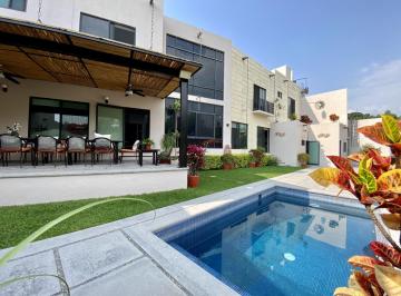 Casa de 4 habitaciones, Cuernavaca · Casa en Venta Palmira Cuernavaca