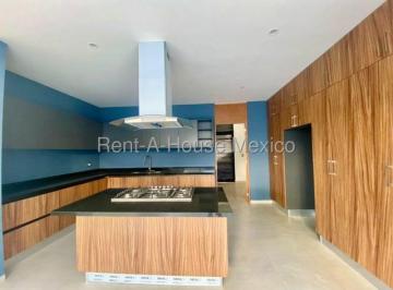 Casa de 3 habitaciones, Querétaro · Venta - Altozano. Casa con Sala de Tv, 3 Recamaras, Cuarto de Servicio