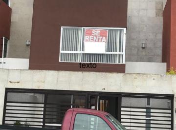 Casa en condominio de 3 habitaciones, Toluca · Renta Villas La Toscana III