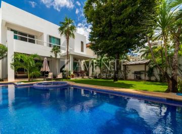 Casa de 5 habitaciones, Benito Juárez · Casa en Venta, Cumbres Residencial, Cancún Quintana Roo.