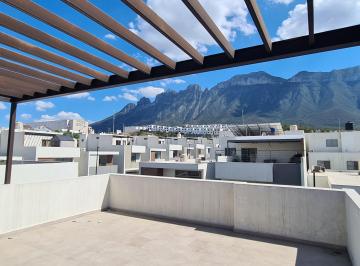 Terraza · Casa en Renta en Cumbres La Joya