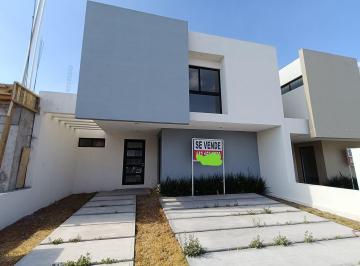 Casa · 180m² · 3 Estacionamientos · Casa en Venta en Zákia