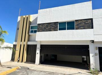 Casa de 3 habitaciones, Monterrey · Casa en Venta Cumbres Elite en Mty