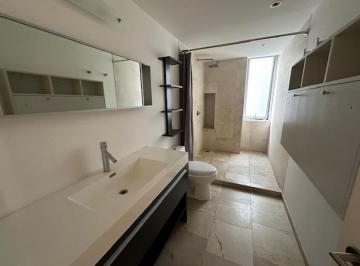 Excelente departamento con amplios espacios y acabados de lujo en edificio moder · Departamento en Renta en La Condesa con Terraza Amueblado