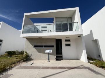 Casa en condominio · 174m² · 3 Recámaras · 1 Estacionamiento · Casa en Condominio en Venta Zona Sur de Aguascalientes Rancho Santa Mónica