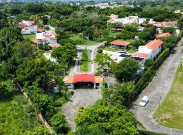 Terreno / Lote · 1327m² · Terreno en Fraccionamiento La Aldea, Sumiya, Cuernavaca Morelos