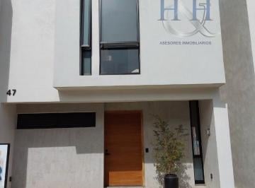 Casa en condominio de 3 habitaciones, Zapopan · Casa Toledo con Roof Garden en Condominio en Real de Valdepeñas, Zapopan