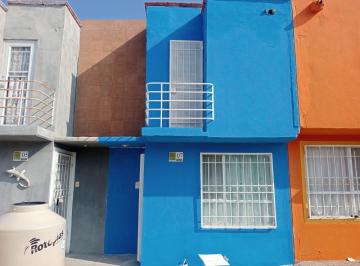 Casa de 2 habitaciones, Ayala · Casa en Venta en Fraccionamiento Los Almendros en Ayala Morelos