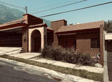 Casa de 3 habitaciones, San Pedro Garza García · Casa en Venta en Lomas del Valle San Pedro Garza Garcia