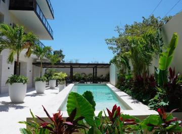 Departamento · 180m² · 3 Recámaras · 2 Estacionamientos · Departamento en Venta en Cancún de 3 Recámaras, Esquina Hodela, Sm 11