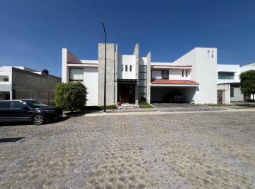 Casa de 3 habitaciones, San Andrés Cholula · Casa en Venta en Cluster 222 Lomas de Angelopolis Puebla