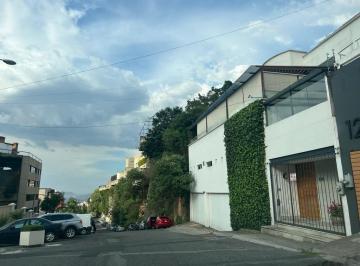 1df0c9f73c7620227e2308f4b9aa1cd6c9cac58c55a3776517559d3e8bbc203a · Casa en Venta en Bosques de Las Lomas