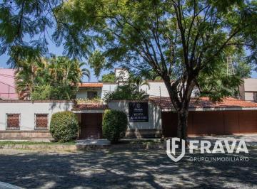 Casa de 5 habitaciones, Zapopan · Venta de Casa en Seattle