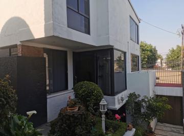 Casa de 4 habitaciones, Alvaro Obregón · Oportunidad! Se Vende Como Casa o Terreno. Cañada, Jardines del Pedregal