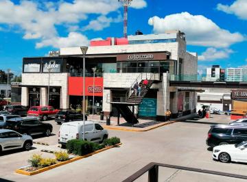 Local comercial · 92m² · Renta Locales en Plaza Emporium Al Norte de La Ciudad Mrn