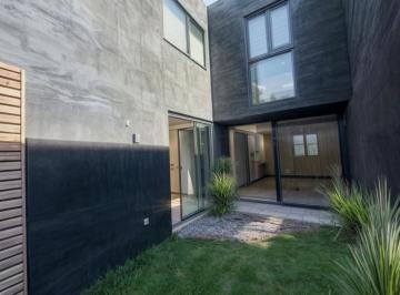 Casa de 3 habitaciones, Querétaro · Casa en Venta en El Refugio, 3 Recámaras, 2.5 Baños, Alberca, 2 Autos, Lujo!