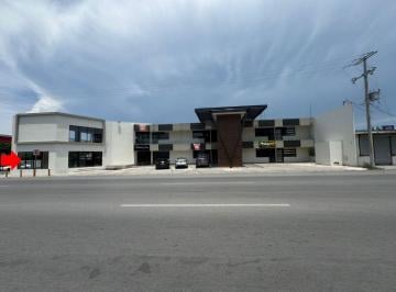 Local comercial , Victoria · Locales en Renta, Plaza 8 Aldama