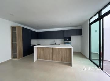 Casa de 4 habitaciones, Xalapa · Casa Nueva en Venta en Fraccionamiento Imperial, Xalapa, Ver.